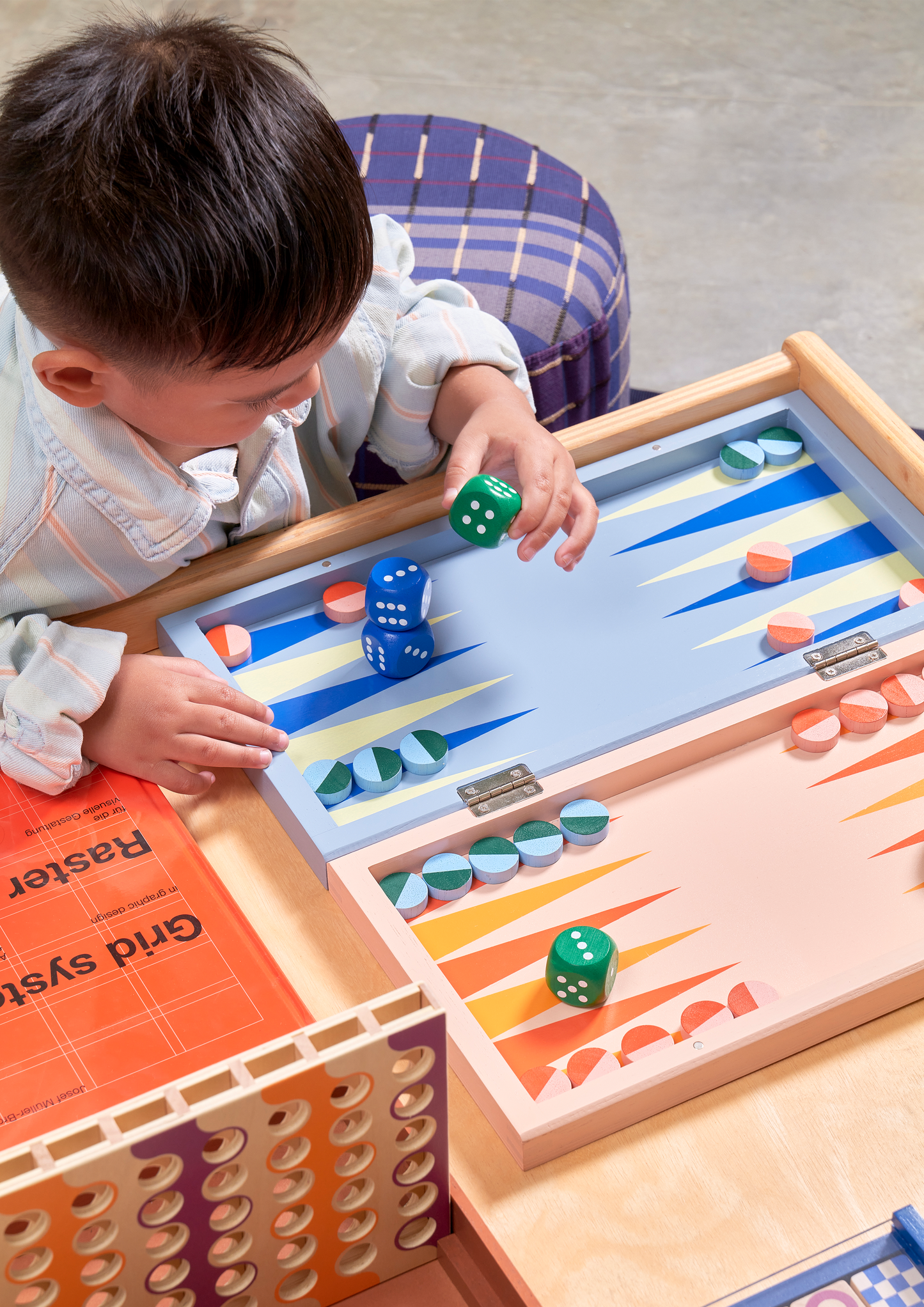 BACKGAMMON GAME